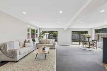 8 Te Motu Road, Pukerua Bay