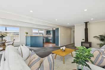 8 Te Motu Road, Pukerua Bay