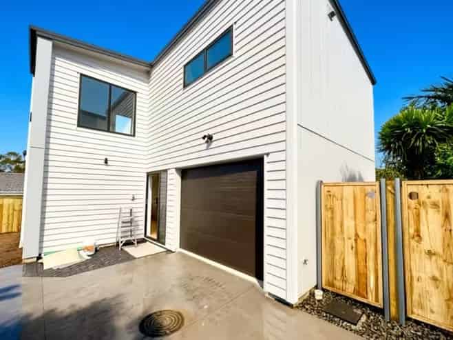 7E Rimu Road, Mangere Bridge