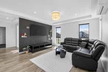 37 Navarra Road, Halswell