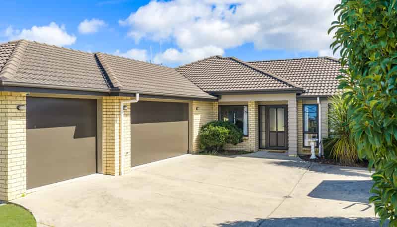 86 Borman Road, Huntington