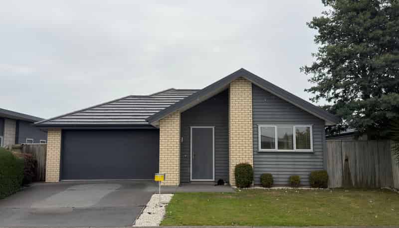 25 Siltstone Street, Rolleston