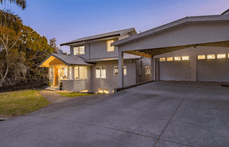 38 Seventh Avenue, Avenues