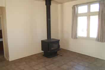 16 McGowan Street, Runanga