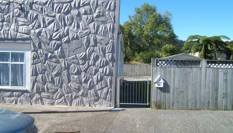 16 McGowan Street, Runanga