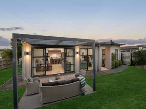183 Ninth View Avenue, Beachlands