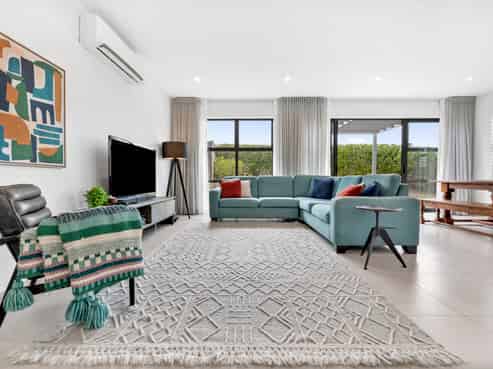 183 Ninth View Avenue, Beachlands