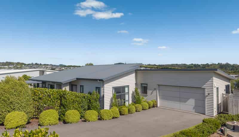 183 Ninth View Avenue, Beachlands