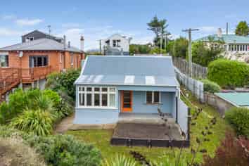 17 Constitution Street, Port Chalmers
