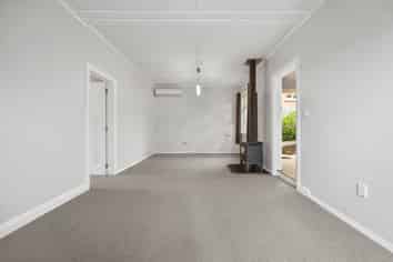 17 Constitution Street, Port Chalmers