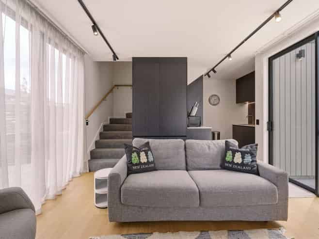 33 Casterway Crescent, Jacks Point