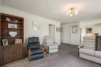 1/4 Reid Avenue, Mosgiel