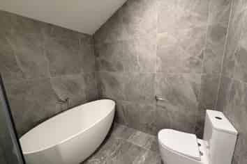 6/98 Walker Road, Point Chevalier