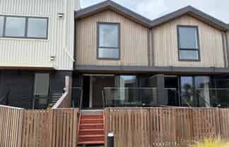 6/98 Walker Road, Point Chevalier