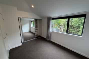 6/98 Walker Road, Point Chevalier