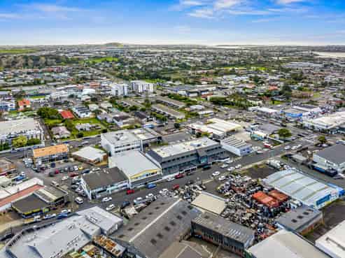 Occupy All or Part – 2,207sqm Versatile Facility