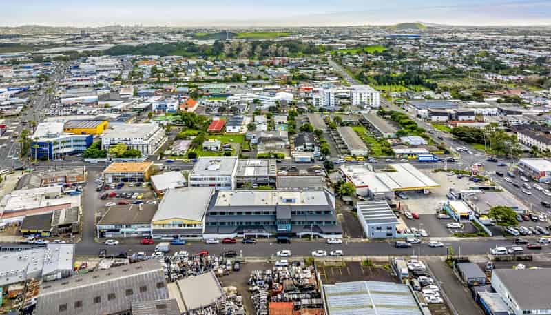 12-16 Gordon Road, Otahuhu