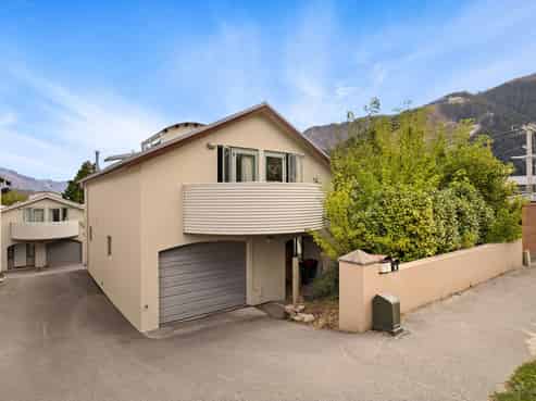 28A Hallenstein Street, Queenstown Central