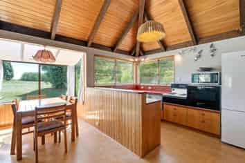 80 Selwyn Street, Pohara