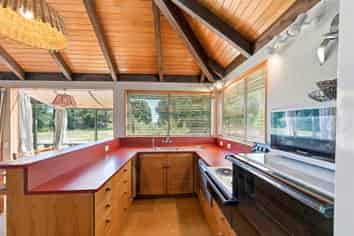 80 Selwyn Street, Pohara