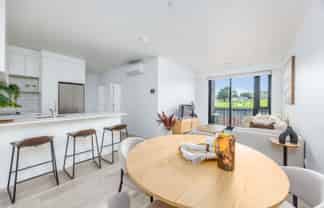 2/1 Reiputa Lane, Mount Wellington