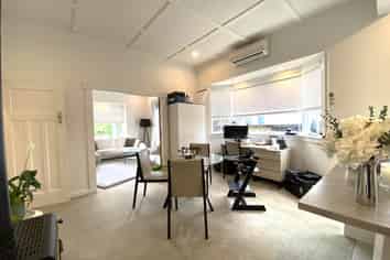 2/52 Dominion Street, Takapuna