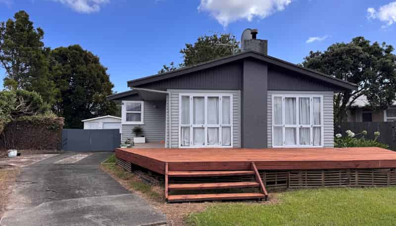 98 Edgewater Drive, Pakuranga