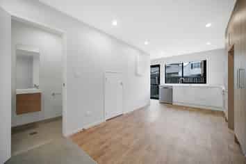 13 Tima Lane, Mangere Bridge