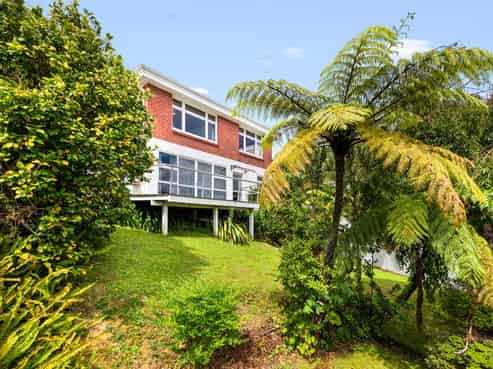 15 Taranaki Street, Picton