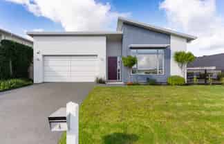 6 Kibblewhite Avenue, Beachlands