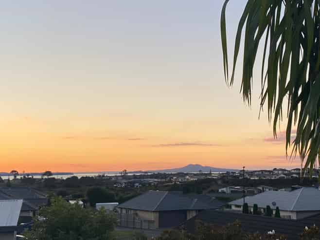 6 Kibblewhite Avenue, Beachlands