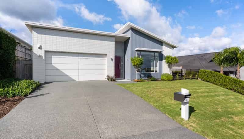 6 Kibblewhite Avenue, Beachlands