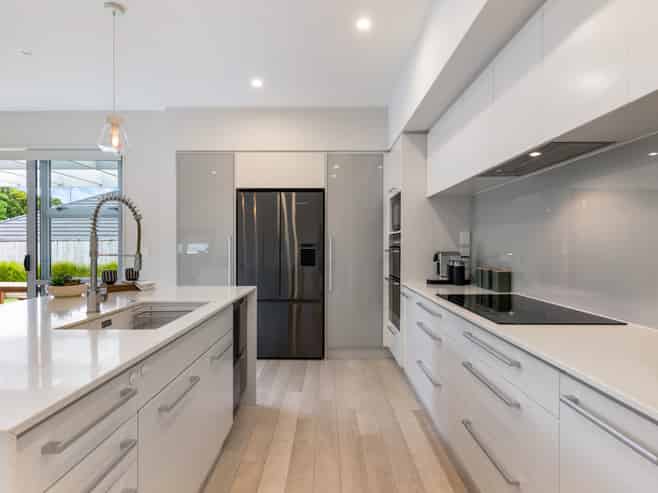 6 Kibblewhite Avenue, Beachlands