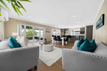 32 Maypark Crescent, Flat Bush