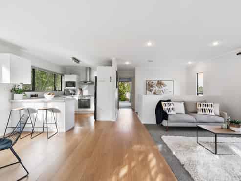 123b Colwill Road, Massey