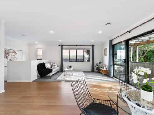 123b Colwill Road, Massey