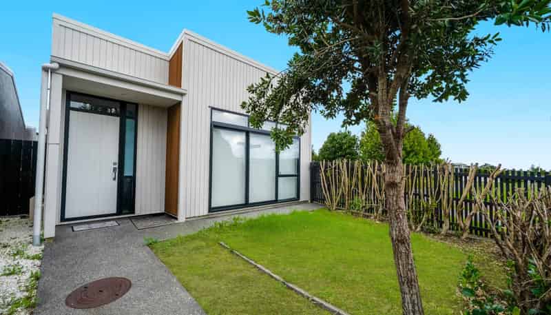 17 Liberation Road, Papakura