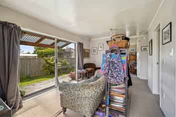 121B Lake Road, Koutu