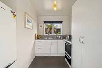 121B Lake Road, Koutu