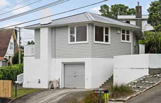 5 Omega Street, Newlands