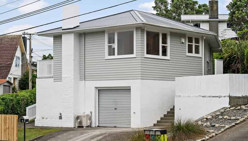 5 Omega Street, Newlands