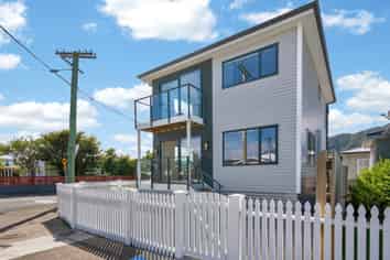 2 Meadows Avenue, Waiwhetu