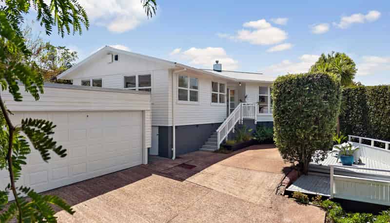 6 Bishopgate Street, Birkdale