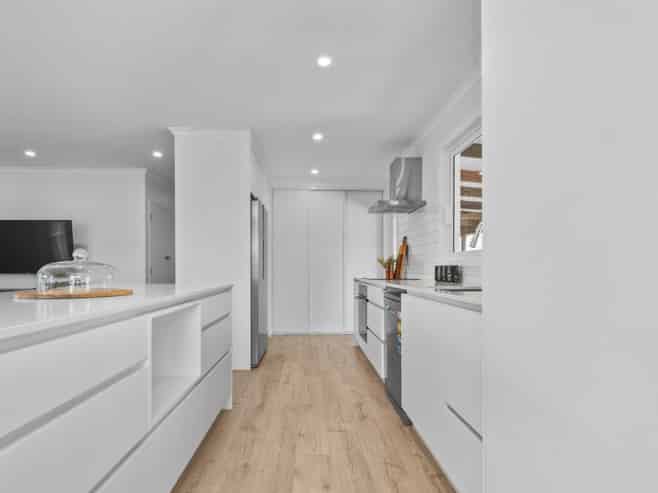 115 Elliot Street, Pahurehure