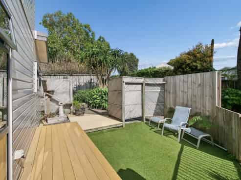 10 Lochinvar Place, Hairini