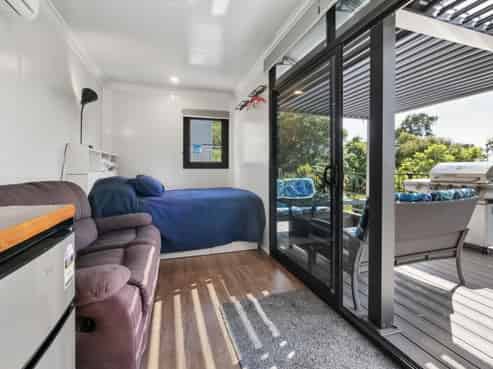 10 Lochinvar Place, Hairini