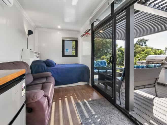 10 Lochinvar Place, Hairini