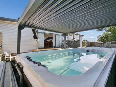 10 Lochinvar Place, Hairini