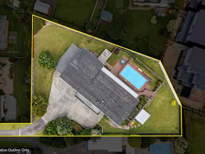 27 Gulf Crest, Bucklands Beach