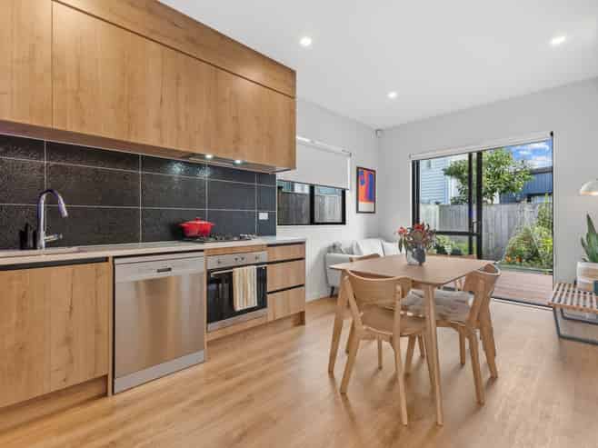 98 Bellbird Street, Papakura